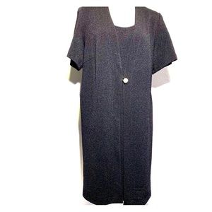 ✅ Women’s black dress size 14 W